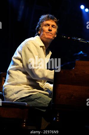 Steve Winwood spielt live im Madison Square Garden in New York City am 17. Juni 2008. © Atlas / MediaPunch Stockfoto