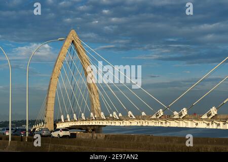 Kabelbrücke. Stockfoto