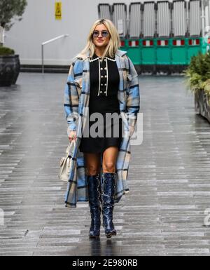 Nicht exklusiv: Ashley Roberts, Global Radio Studios, London, UK, 02. Februar, Foto von piQtured Stockfoto