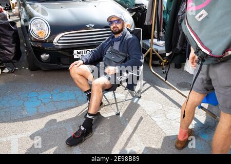 Mode und Stil Bilder von Hipstern bei Dalston Boot Verkauf Während der Covid-Pandemie Stockfoto