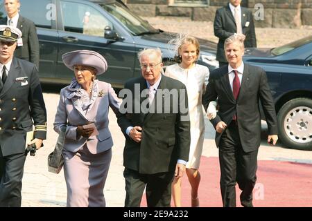 Die belgische Königsfamilie kommt zum Mittagessen des Parlaments im Rathaus, um am 30. April 2006 in Stockholm, Schweden, seinen 60th. Geburtstag König Carl XVI. Gustaf zu feiern. Foto von Nebinger/Orban/ABACAPRESS.COM Stockfoto