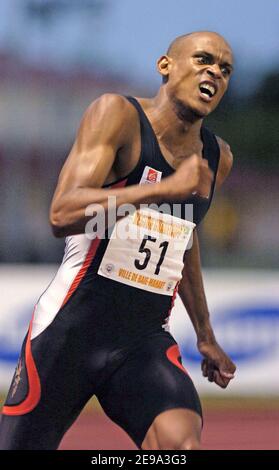 Der französische Marc Raquil tritt am 1. Mai 2006 auf den 400 Metern der Männer beim Leichtathletik-Treffen von Baie Mahaut in Guadeloupe, Französisch Antilla, an. Foto von Nicolas Gouhier/Cameleon/ABACAPRESS.COM Stockfoto