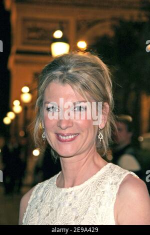 Die französische Schauspielerin Michele Laroque nimmt an der Premiere von 'Comme t'y es Belle !' Teil. Am 2. Mai 2006 im Publicis Theater in Paris, Frankreich. Foto von Denis Guignebourg/ABACAPRESS.COM Stockfoto