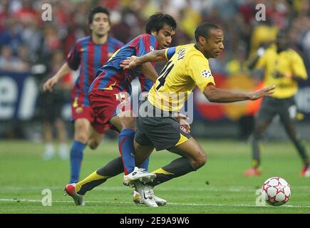 Thierry Henry von Arsenal in Aktion beim Champions-League-Finale Barcelona gegen Arsenal am 17. Mai 2006 im Stade de France in Saint Denis bei Paris. Barcelona gewann 2-1. Foto von Christian Liewig/CAMELEON/ABACAPRESS.COM Stockfoto