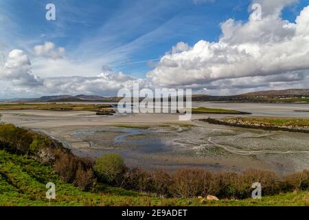 Mulnaminmore, Irland. 27th. April 2016. Mündung des Gweebarra River in Mulnabin More, County Donegal, Irland. Stockfoto