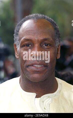 US-Schauspieler Danny Glover bei der Ankunft für die Vorführung des Films "Babel" des mexikanischen Regisseurs Alejandro Gonzalez Inarritu bei den Filmfestspielen von Cannes 59th in Cannes, Frankreich, am 23. Mai 2006. Foto von Hahn-Nebinger-Orban/ABACAPRESS.COM Stockfoto