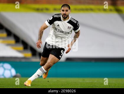 Craven Cottage, London, Großbritannien. Februar 2021, 3rd. English Premier League Football, Fulham versus Leicester City; Aleksandar Mitrovic of Fulham Credit: Action Plus Sports/Alamy Live News Stockfoto