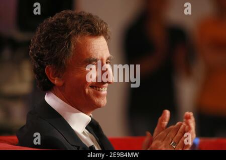 Jack lang lors de l'enregistrement de l'Emission Vivement Dimanche a Paris, France, le 10 Mai 2006. Foto Max Colin/ABACAPRESS.COM Stockfoto