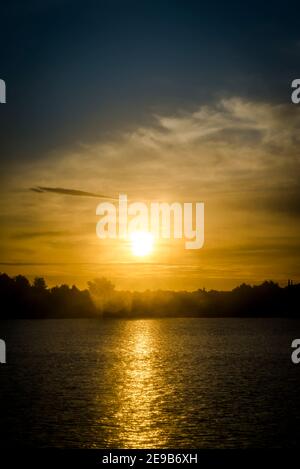 Seascape bei Sonnenaufgang, Zadar Archipel, Dalmatien, Kroatien Stockfoto