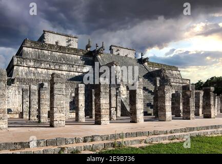 Chichen Itza, eine der größten Maya-Städte, eine große präkolumbianische Stadt, die von den Maya-Leuten erbaut wurde. Die archäologische Stätte befindet sich im Bundesstaat Yucatan, Mexiko, Stockfoto