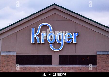 Athen, Usa. Februar 2021, 02nd. Kroger Logo ist in einem ihrer Geschäfte in Athen zu sehen. Kredit: SOPA Images Limited/Alamy Live Nachrichten Stockfoto