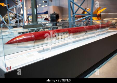 A Goddard EINE Rakete aus der Serie von 1935, ausgestellt im Udvar-Hazy Center des National Air and Space Museum in Chantilly, Virginia, USA. Stockfoto
