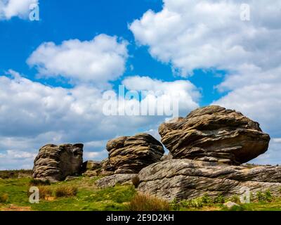 Die drei Schiffe Felsformationen am Birchen Edge bei Baslow Im Peak District National Park Derbyshire Dales England Stockfoto