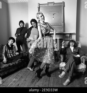 Der Haken. Annie Lennox, Dave Stewart 2/11/ 1977 Stockfoto