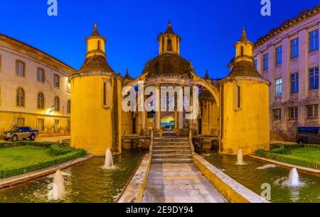 Blick auf den Sonnenuntergang von Jardim da Manga in Coimbra, Portugal Stockfoto