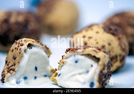 Little Moon gefrorene Plätzchen Teig Mochi Wüsten Stockfoto