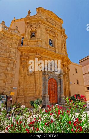 Chiesa dell'Addolorata Maria, neben der Porta Garibaldi in Marsala, Provinz Trapani, Sizilien. Stockfoto