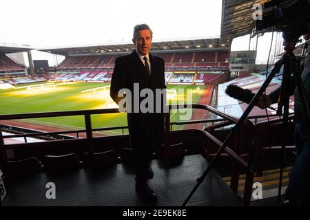 Christian Purslow, CEO des Aston Villa Football Club im Villa Park in Birmingham, eröffnete am Tag der Eröffnung eines sieben-Tage-Impfzentrums. Bilddatum: Donnerstag, 4. Februar 2021. Stockfoto