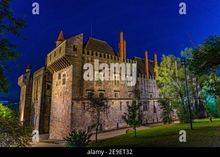 Blick auf den Palast der duken von Braganca in Guimaraes, Portugal Stockfoto