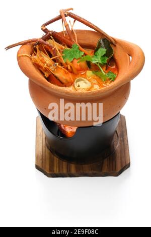 tom Yum Kung mit Riesengarnelen, Thai-Küche mit heißen und sauren Suppen Stockfoto