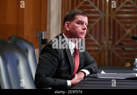 Marty Walsh bezeugt vor dem Senatsausschuss für Gesundheit, Bildung, Arbeit und Renten seine Ernennung zum nächsten Labour-Sekretär im Dirksen Senate Office Building auf dem Capitol Hill in Washington, DC am 4. Februar 2021. Foto von/ Mandel Ngan/Pool/ABACAPRESS.COM Stockfoto