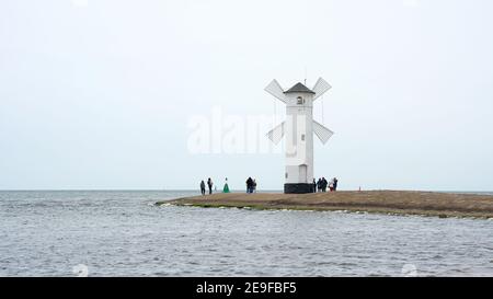 Mill Beacon, das Wahrzeichen der Stadt Swinoujscie an der polnischen Ostseeküste Stockfoto