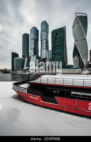 Moskau, Russland - 1. Februar 2021: Business Center Moskau City im Winter. Hochwertige Fotos Stockfoto