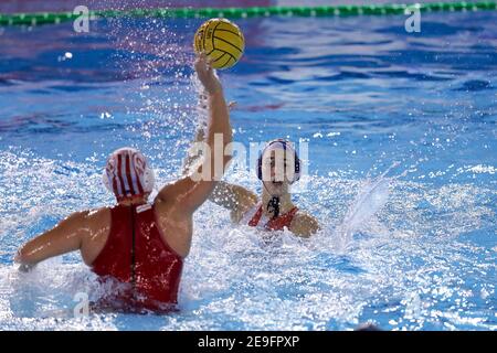 Acquatic Centre of Ostia, Roma, Italien. Februar 2021, 04th. Sara Dario (Plebiscito Padova) während Olympiakos SF Piraeus gegen Plebiscito Padova, Wasserball EuroLeague Frauen Spiel - Foto Luigi Mariani/LM Kredit: LiveMedia/Alamy Live News Stockfoto