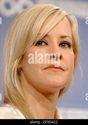 Die Dixie Chicks' Martie Maguire nimmt an einer Pressekonferenz für den neuen Dokumentarfilm 'Shut Up and Sing' der Gruppe am Mittwoch, den 13. September 2006, beim Toronto International Film Festival in Toronto, Kanada, Teil. Foto von Olivier Douliery/ABACAPRESS.COM Stockfoto