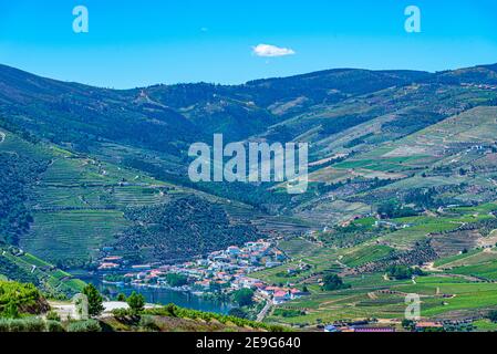 Pinhao Dorf am Ufer des Flusses Douro in Portugal Stockfoto