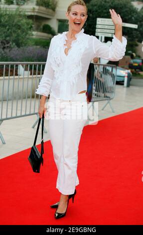 DIE US-Schauspielerin Sharon Case kommt bei der Party im Restaurant "Rose des Vents" in Monaco während des Monte Carlo Television Festival 46th am 30. Juni 2006 an. Foto von Denis Guignebourg/ABACAPRESS.COM Stockfoto