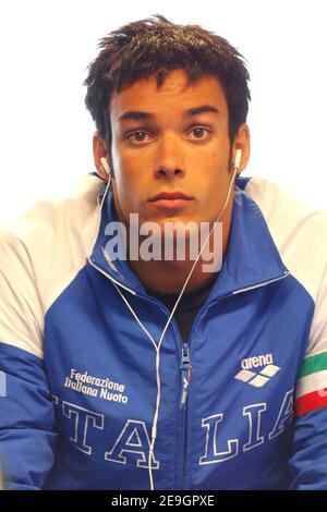 Der Italiener Luca Marin tritt am 6. August 2006 bei den europameisterschaften im Schwimmen in Budapest, Ungarn, auf dem 400 Meter Medley der Männer an. Foto von Nicolas Gouhier/Cameleon/ABACAPRESS.COM Stockfoto