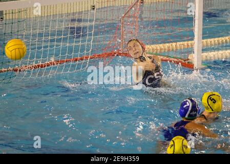 Monte Bianco Pools, Verona, Italien, 04 Feb 2021, Divina Nigro - Vetrocar CSS Verona während der CSS Verona vs CE Mediterrani, Waterpolo EuroLeague Frauenspiel - Foto Roberto Tommasini / LM Stockfoto