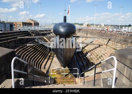 HM U-Boot Ocelot, ein U-Boot der Oberon Klasse Royal Navy. Das Diesel - Elektroboot ist jetzt im Trockendock im Historic Dockyard / Dockyards Chatham in Kent ausgestellt. VEREINIGTES KÖNIGREICH. (121) Stockfoto