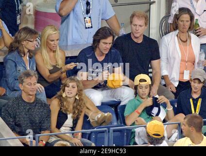Jim Carrey und Jenny McCarthy nehmen am 2006. September 2006 am US Open Women Finale 9 in Flushing Meadow in New York City, NY, USA Teil. Foto von Lionel Hahn/Cameleon/ABACAPRESS.COM Stockfoto
