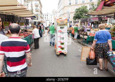 Paris, Frankreich Marche D’Aligre im Pariser Viertel Stockfoto