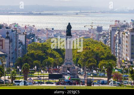 Portugal, Lissabon, 09. Oktober 2018: Rückansicht der Statue von Marques de Pombal im Zentrum der Stadt. Stockfoto