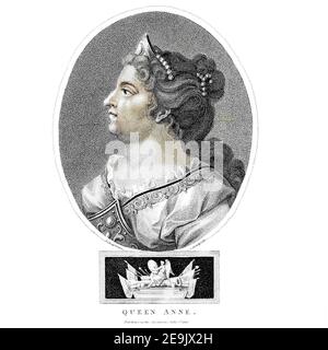 Porträt von Anne, Königin von Großbritannien. Anne (6. Februar 1665 – 1. August 1714) war vom 8. März 1702 bis zum 1. Mai 1707 Königin von England, Schottland und Irland. Am 1. Mai 1707 schlossen sich die Königreiche England und Schottland unter dem Namen Acts of Union zu einem einzigen souveränen Staat zusammen, der als Großbritannien bekannt ist. Sie regierte bis zu ihrem Tod 1714 als Königin von Großbritannien und Irland. Kupferstich aus der Encyclopedia Londinensis oder, Universal Wörterbuch der Künste, Wissenschaften und Literatur; Band I; herausgegeben von Wilkes, John. Veröffentlicht 1810 in London Stockfoto