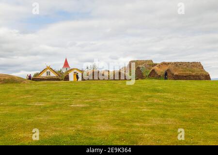 Glaumbær Kirche in Skagafjördur Folk Museum in Glaumbaer, Island. Stockfoto