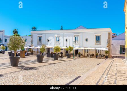 Blick auf den Haupthof der Zitadelle in Cascais, Portugal Stockfoto