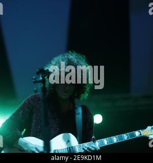 James Edward Bagshaw of Temples am Ende von 2014 Des Road Festivals in den Larmer Tree Gardens in Dorset Stockfoto