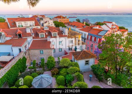 Luftaufnahme von Alfama in Lissabon, Portugal Stockfoto