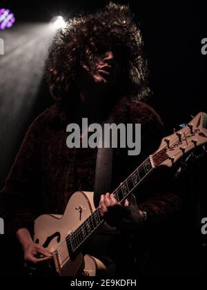 James Edward Bagshaw of Temples am Ende von 2014 Des Road Festivals in den Larmer Tree Gardens in Dorset Stockfoto