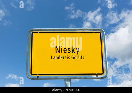 Einfahrtsschild nach Niesky in Sachsen Stockfoto