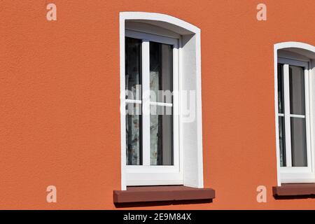 Neues weißes Fenster mit untin Bars Stockfoto