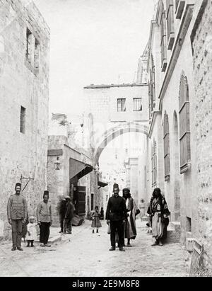 Foto des späten 19th. Jahrhunderts - Ecce Homo Arch an der Via Dolorosa, Jesusalem, c.1880 (Zangaki Studio) Stockfoto