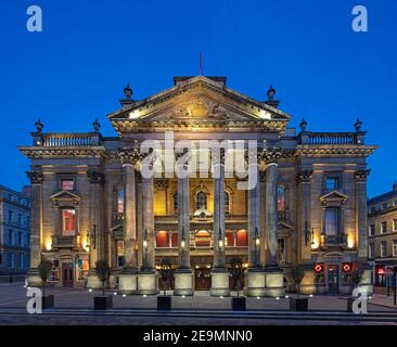 Newcastle Theatre Royal at Dusk, Newcastle upon Tyne, Tyne & Wear, England, Großbritannien Stockfoto