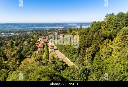 Luftaufnahme des heiligen Weges des Heiligen Berges von Varese, UNESCO-Weltkulturerbe, Lombardei, Italien Stockfoto