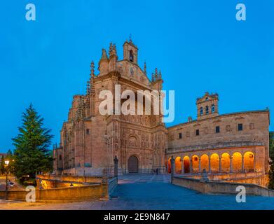 Blick auf das Kloster San Esteban in Salamanca, Spanien Stockfoto