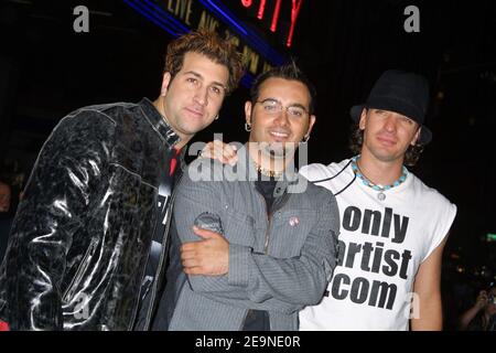 New York, NY--August 29, 2002--MTV Video Music Awards in Radio City Music Hall- Joey Fatone, Chris Kirkpatrick und JC Chasez von NSYNC Stockfoto